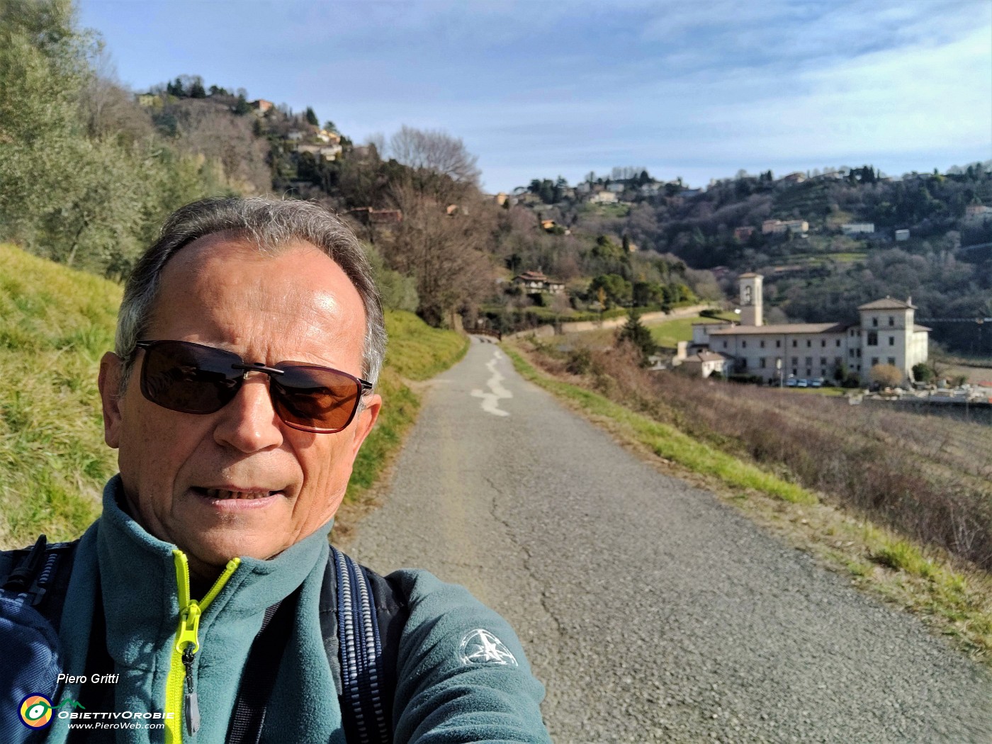 02 Sul Sentiero dell'Allegrezza dal Monastero per la Sella di Astino .jpg